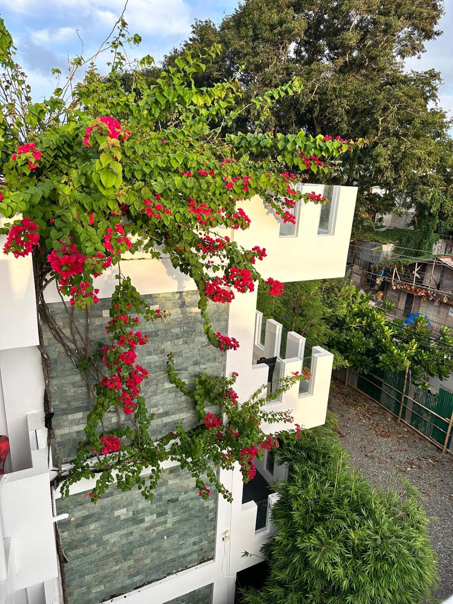 Kawayan Terrace - Boracay Apartment *